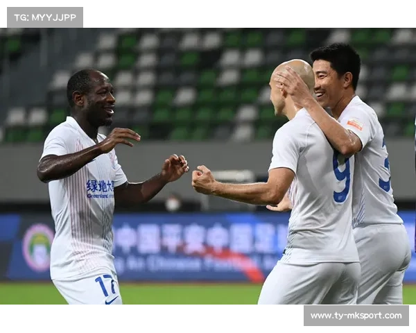 申花2-1胜津门虎,因海港赢球无缘冠军 申花2-1胜津门虎,因海港赢球无缘冠军