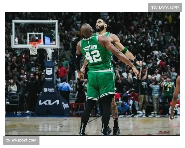 凯尔特人21胜12负东部第三，双探花场均合砍55分